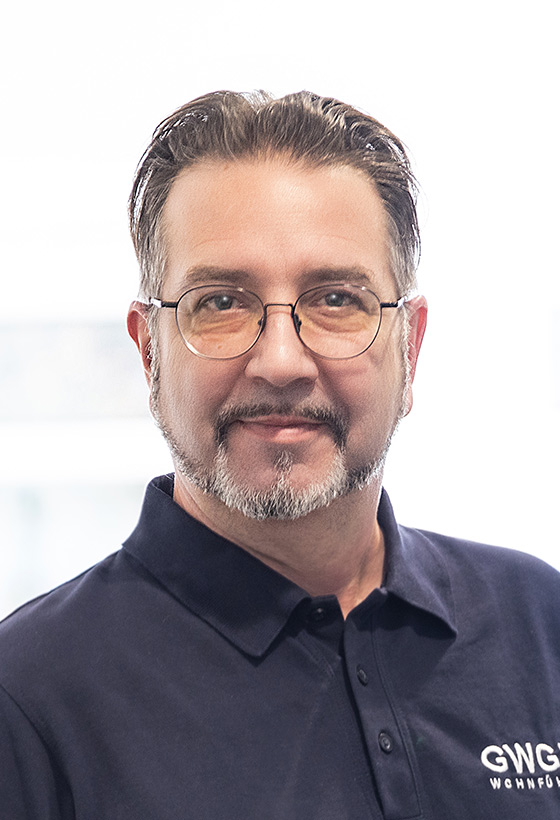 HANS SCHMITZ