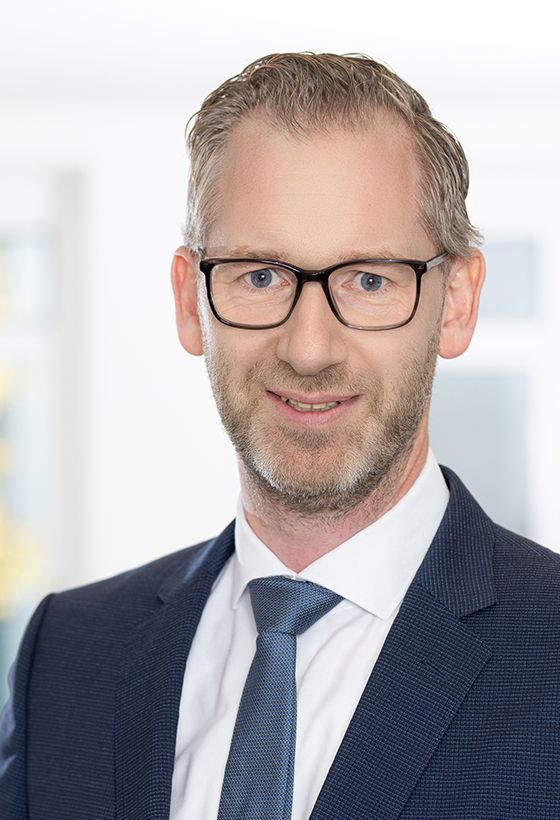 OLAF PETERS